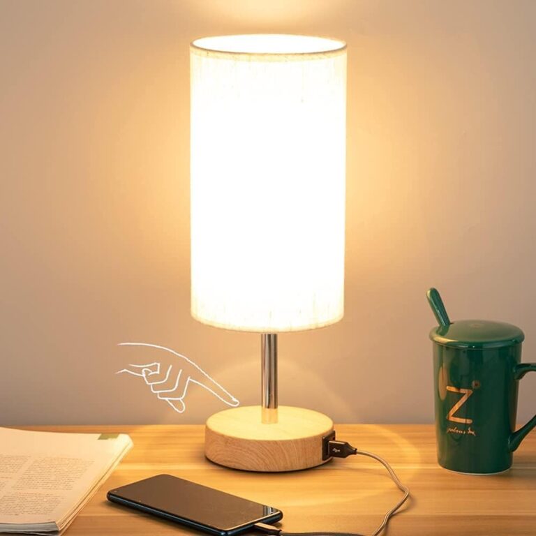 Yarra-Decor Bedside Table Lamp with USB Port – Touch Control: Why It’s Trending in Home Decor (Throw Pillows & Covers)
